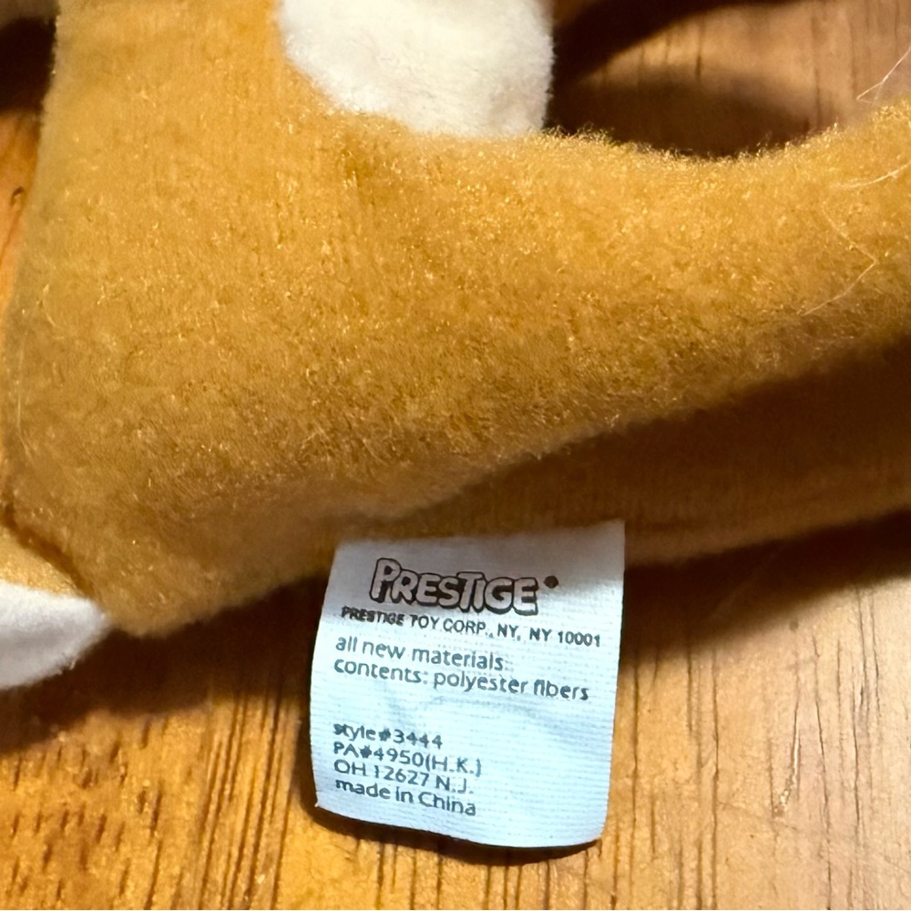 Reindeer Rudolf Keychain - Picture 3 of 3